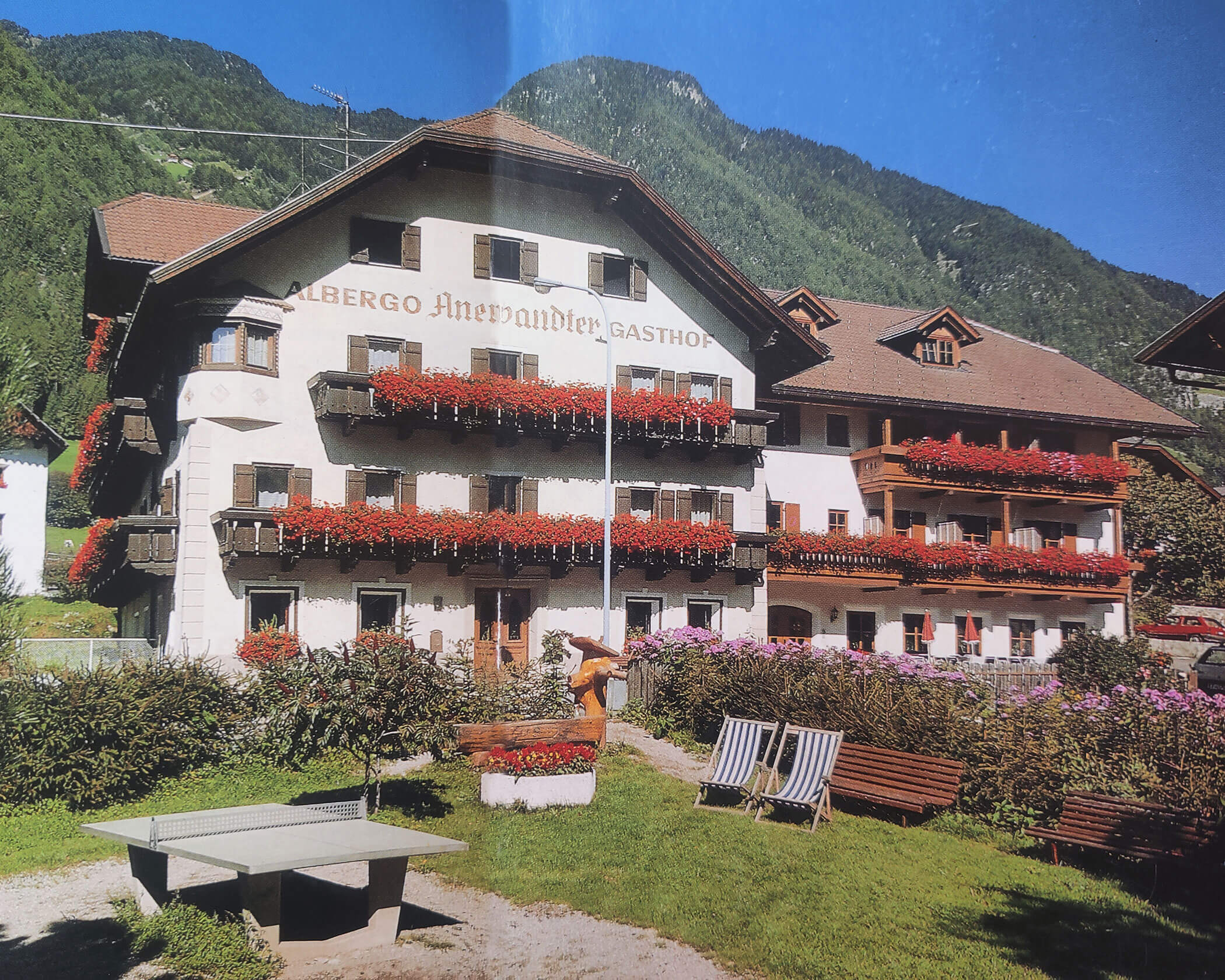 The Hotel Anewandter in the past, when it was just an inn